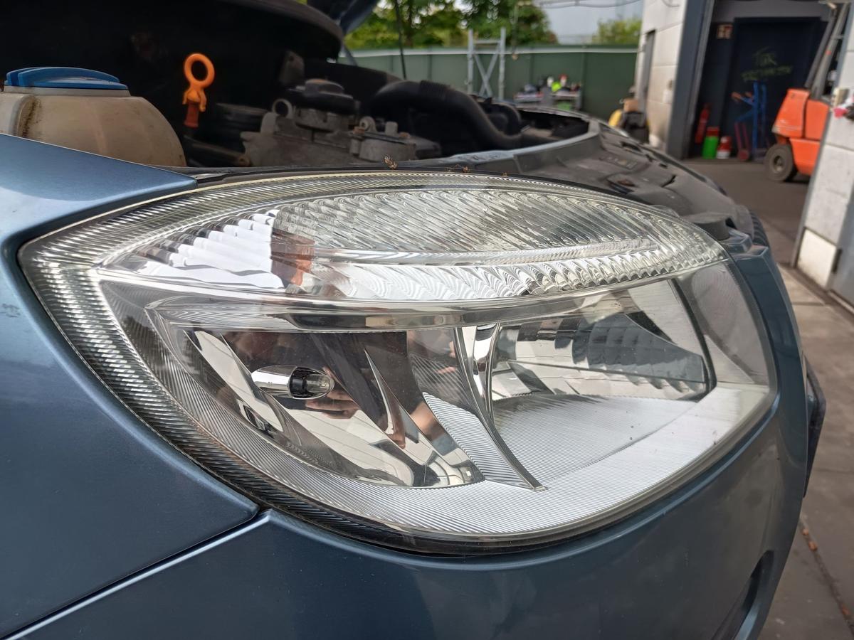 Skoda Fabia II 5J original Hauptscheinwerfer rechts Halogen Frontlicht Bj 2008