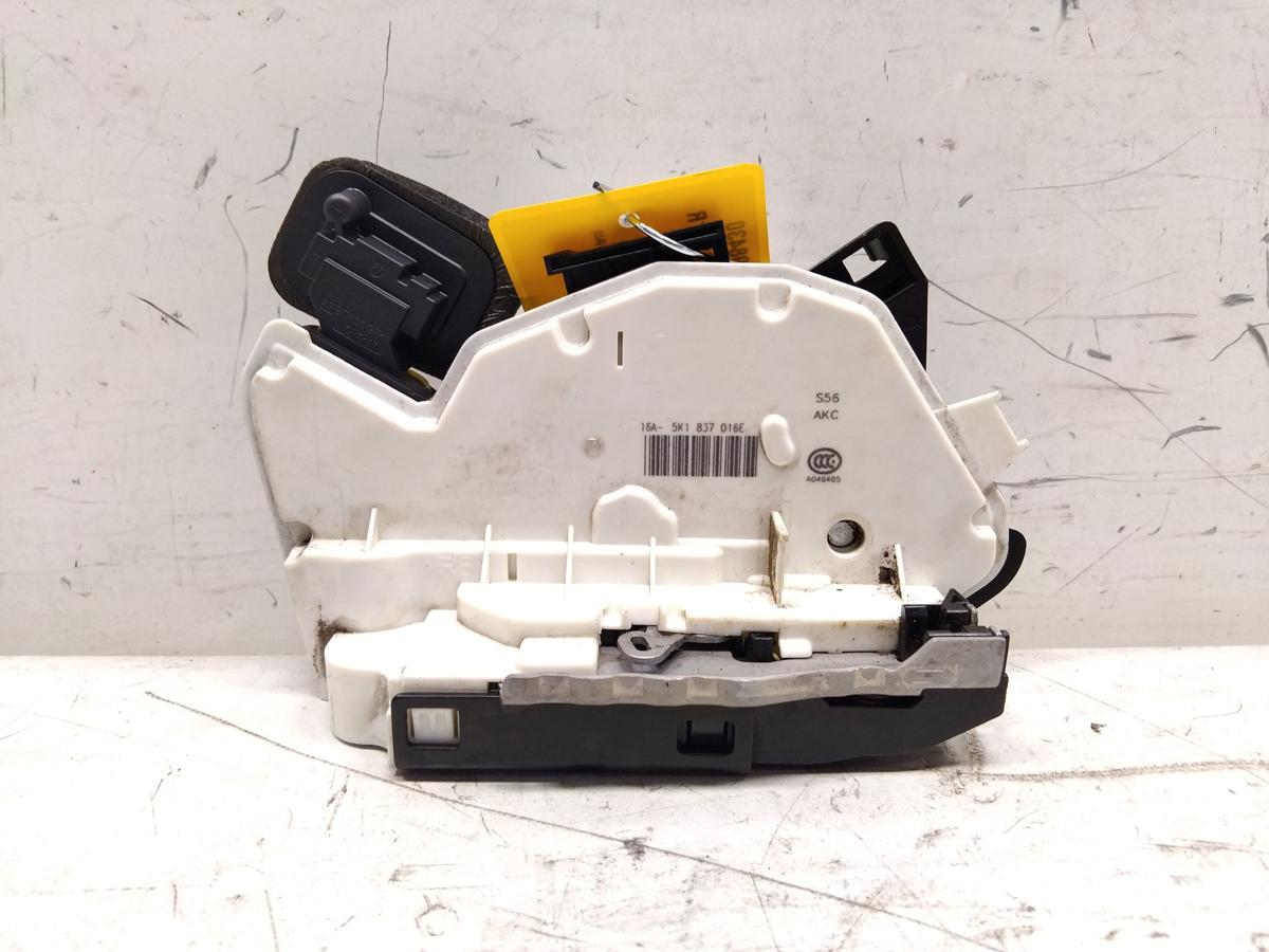 VW Golf 7 original T&uuml;rschlo&szlig; vorn rechts mit Zentralverriegelung Bj.2016