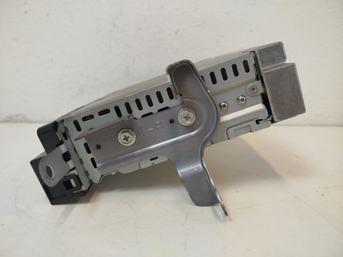 Toyota IQ Typ AJ Autoradio Radio mit CD Laufwerk OEM