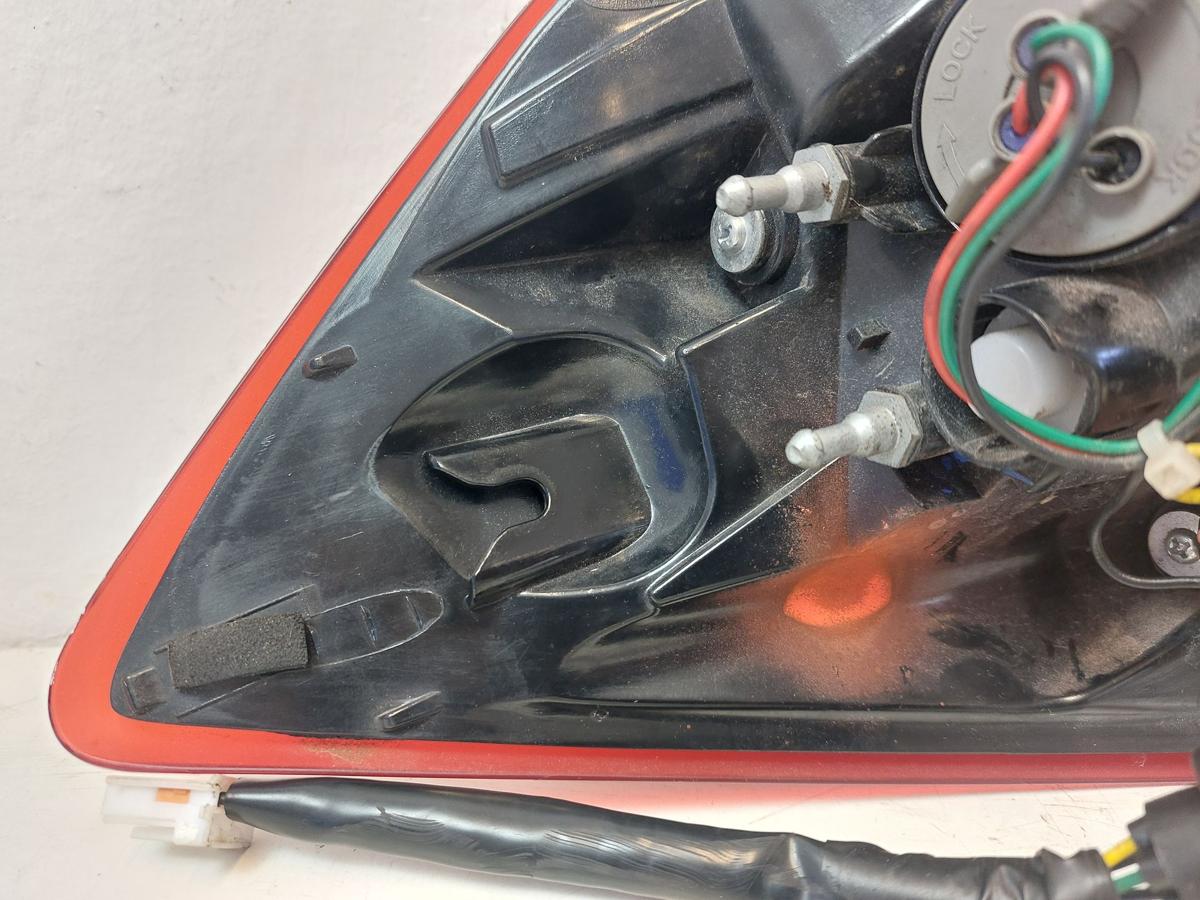 Hyundai i20 GB R&uuml;ckleuchte au&szlig;en rechts Ecke R&uuml;cklicht Heckleuchte OEM 5trg