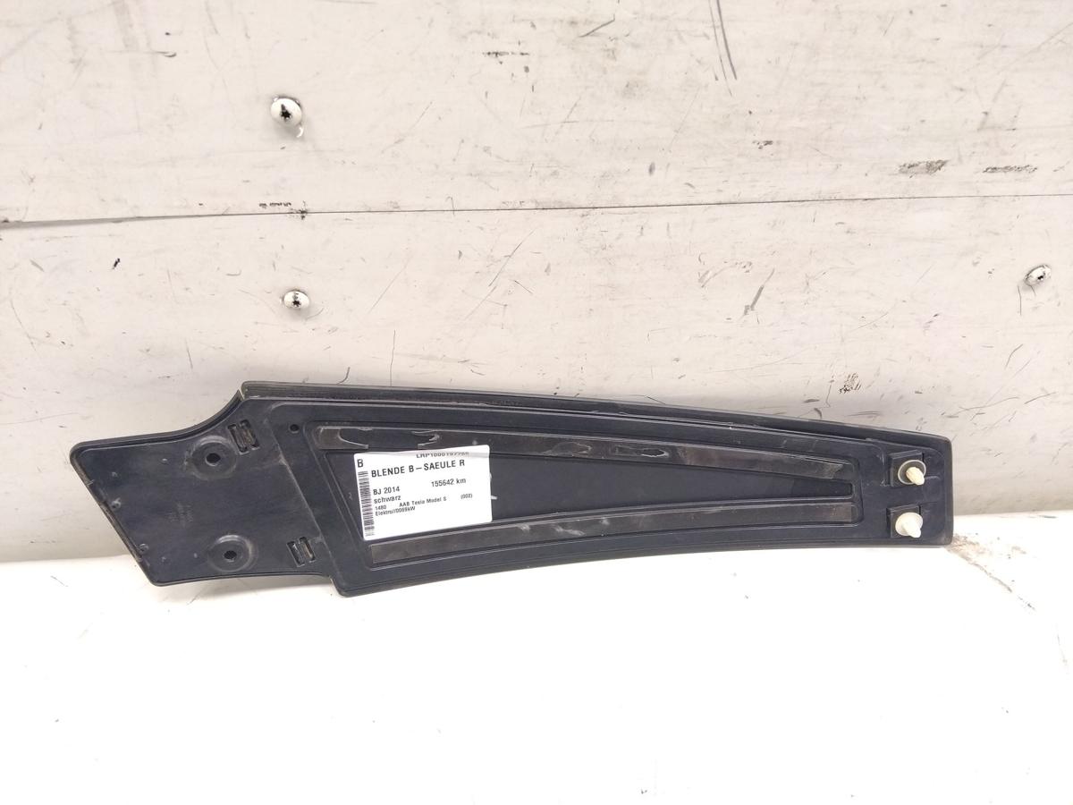 Tesla Model S P85D original Blende B-S&auml;ule rechts schwarz BJ2014