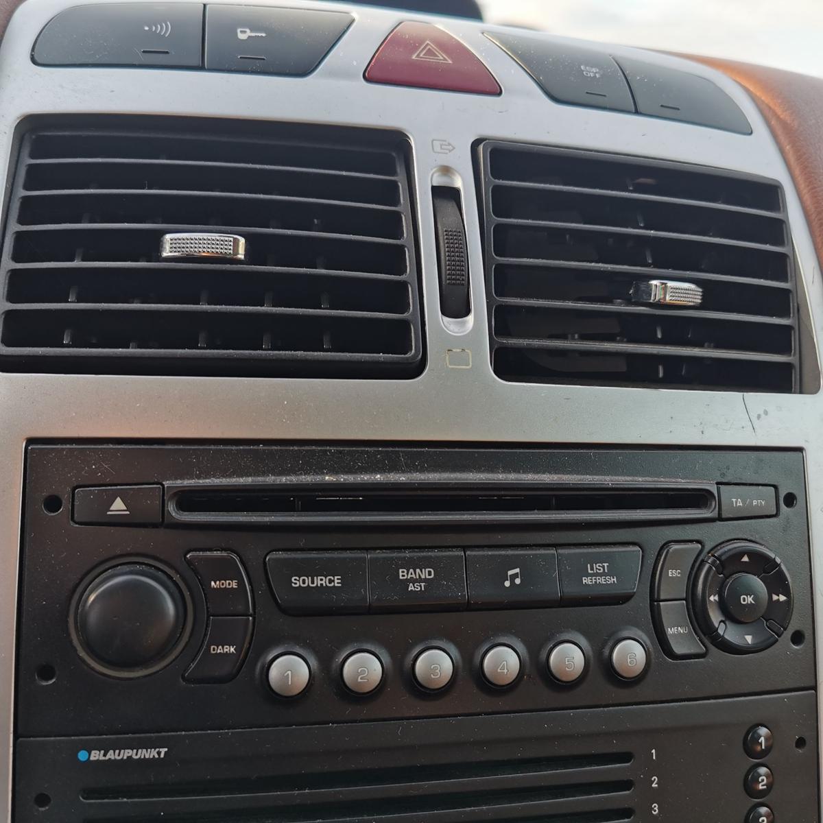 Peugeot 307 SW 3E Radio Autoradio CD Code fehlt