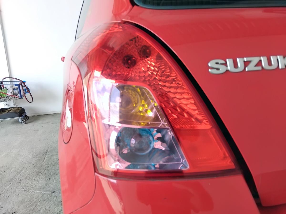 Suzuki Swift 4 MZ original R&uuml;ckleuchte Heckleuchte links Facelift BJ2008