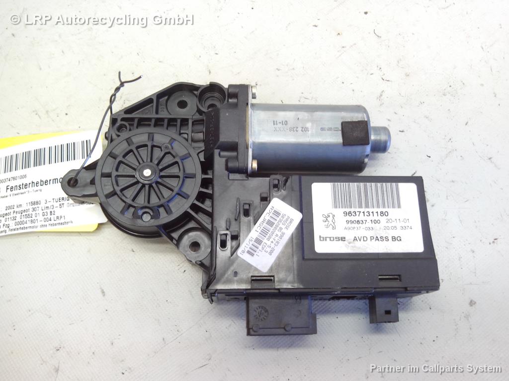 Peugeot 307 BJ2002 Motor Fensterheber vorn rechts 3-türig 9637131180 Brose