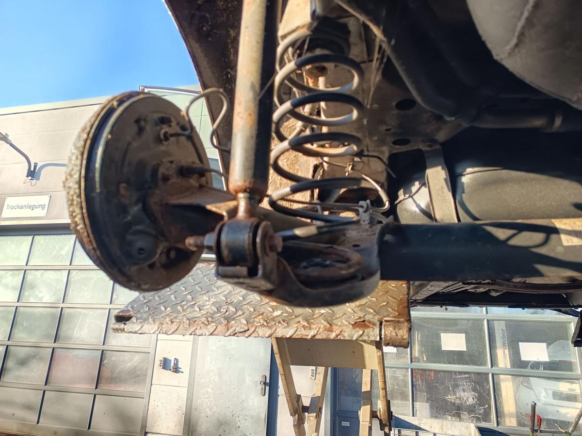 Ford Fiesta VII original Hinterachse trommelgebremst f&uuml;r 1,4l 52kW Diesel Bj2011