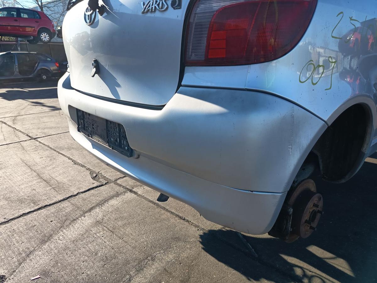 Toyota Yaris XP10 orig Stoßstange hinten Stoßfänger 199 Siber Bj 2000