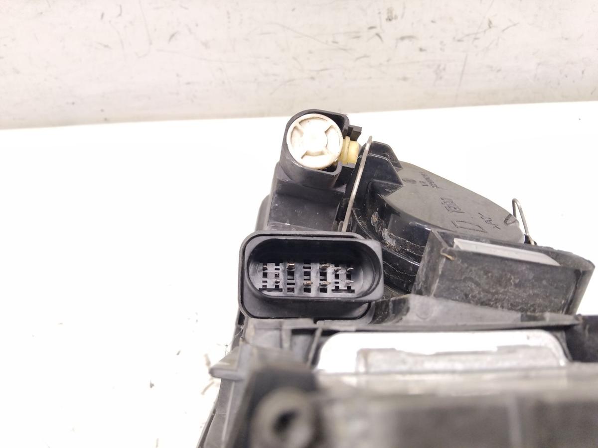 VW Passat 3C B6 original Bi-Xenon Scheinwerfer rechts Valeo Bj.2010