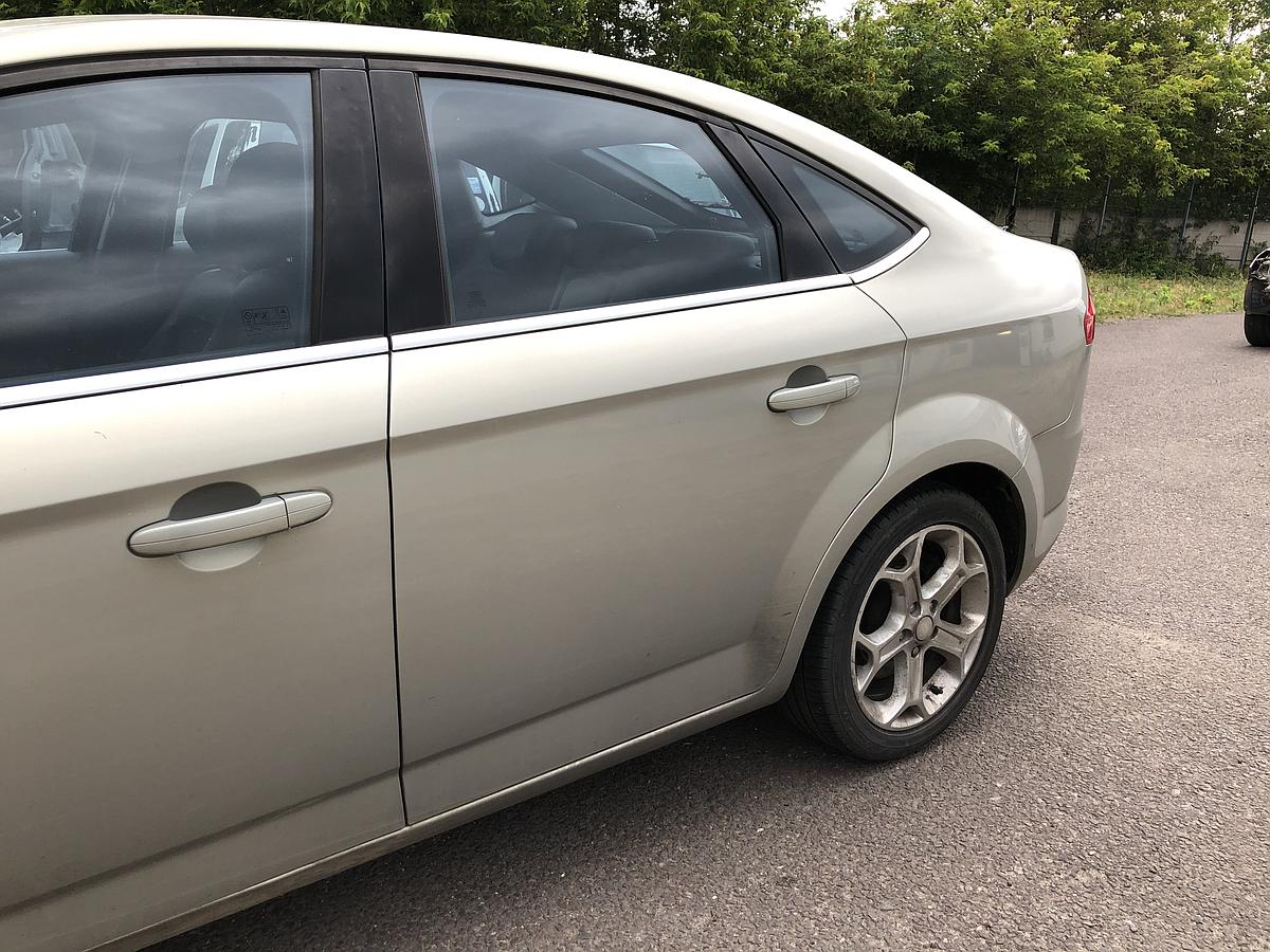 Ford Mondeo BA7 Mk4 Tür hinten links Fliessheck Chillmet. Rohbau