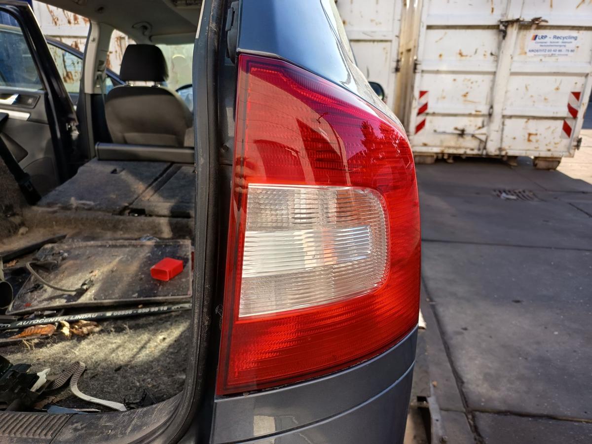 Skoda Octavia II 1Z Combi original R&uuml;ckleuchte rechts Heckschlusslicht Bj 2012