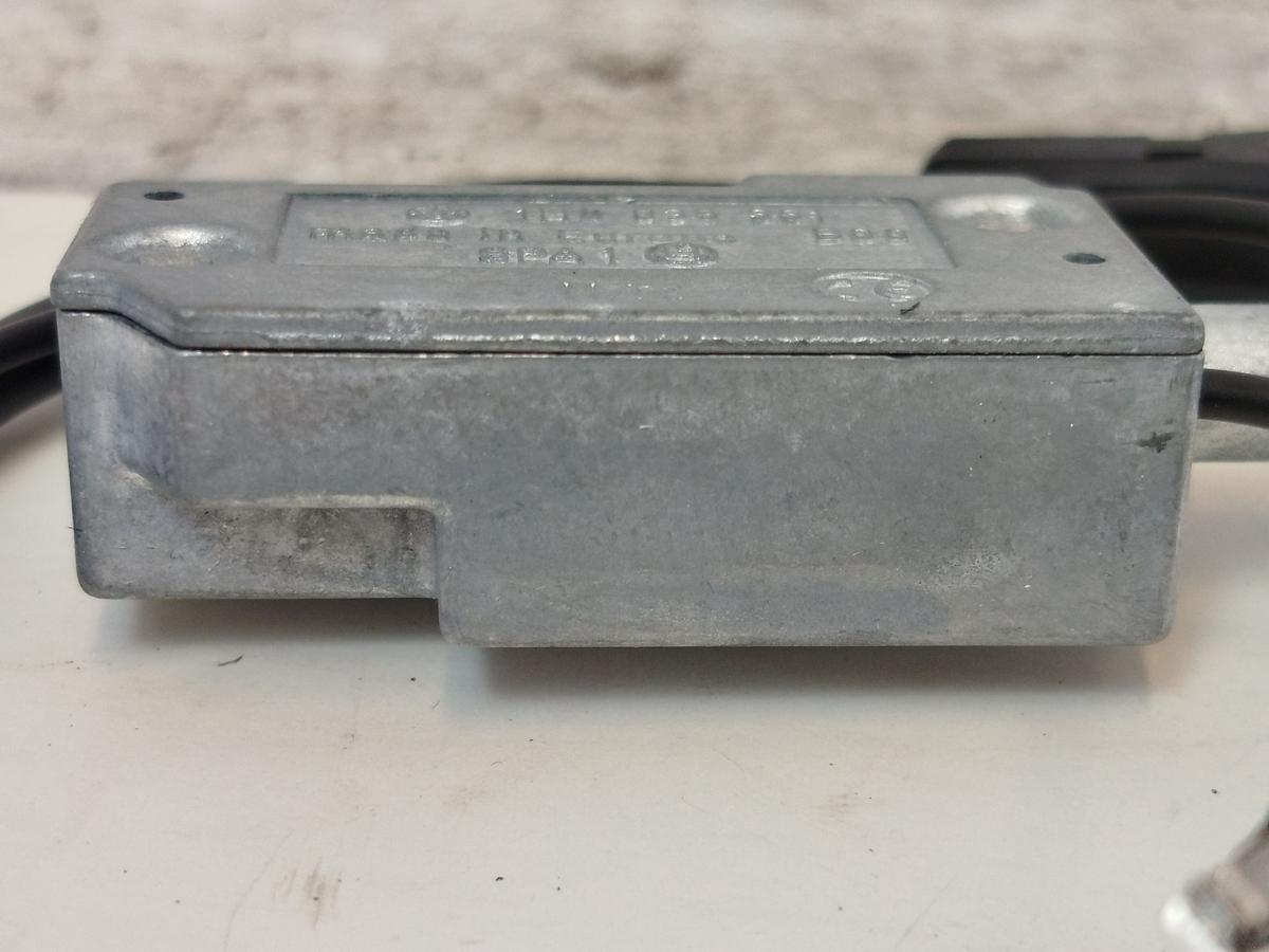 VW Golf 3 1H Verst&auml;rker Antenne Antennenverst&auml;rker OE