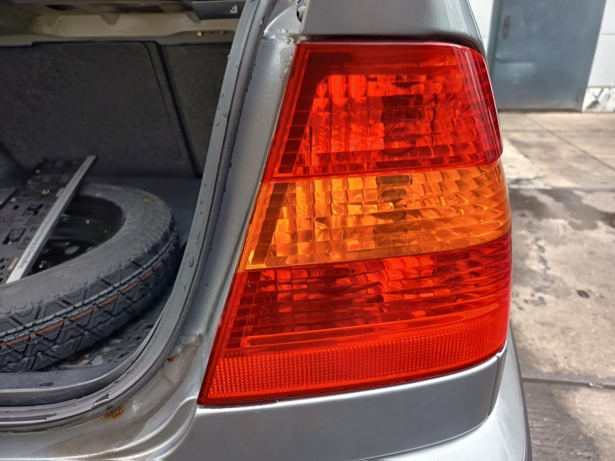 BMW 3er E46 Limo original Rückleuchte rechts Heck/Schluss/Licht Bj 2004