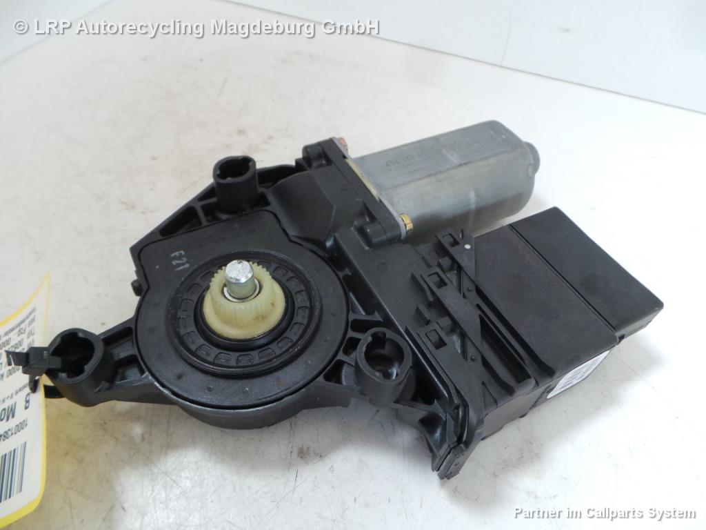 VW Golf 4 Fensterhebermotor hinten links LK 05076620