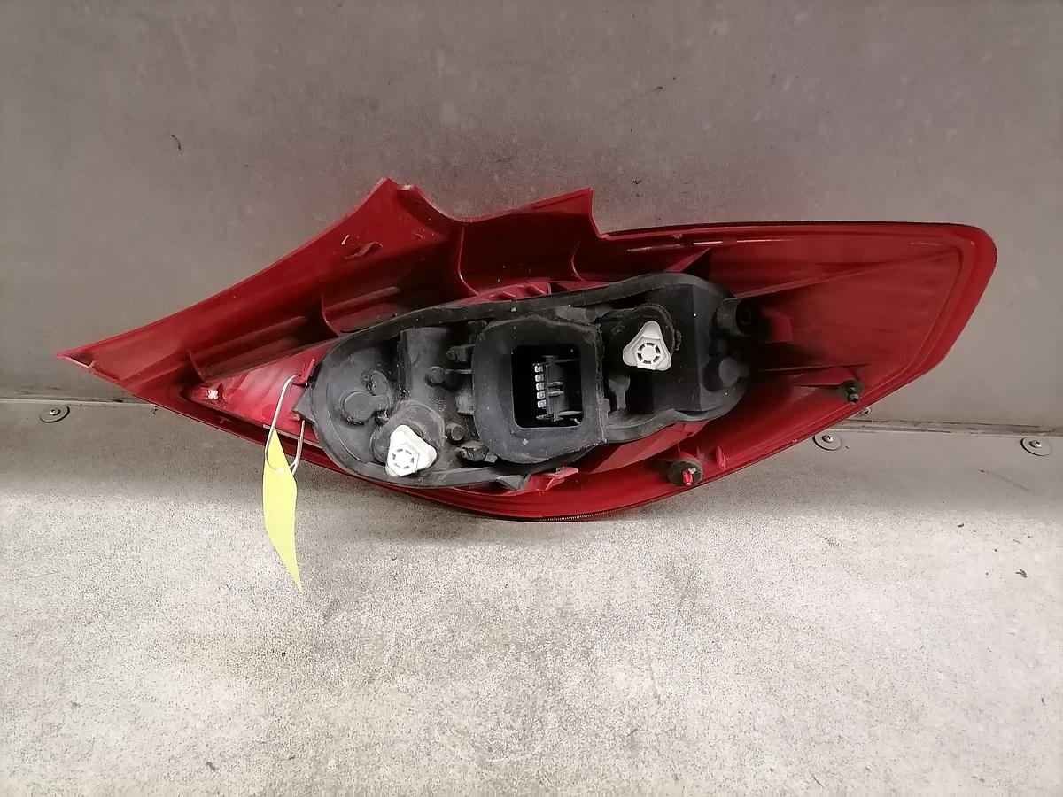 Opel Corsa D Rücklicht links Rückleuchte Heckleuchte 3-türer 13186350 Valeo