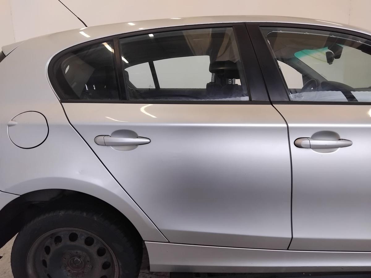 BMW 1er E87 T&uuml;r hinten rechts 354 Titansilbermetallic BJ2007 5 T&uuml;rer