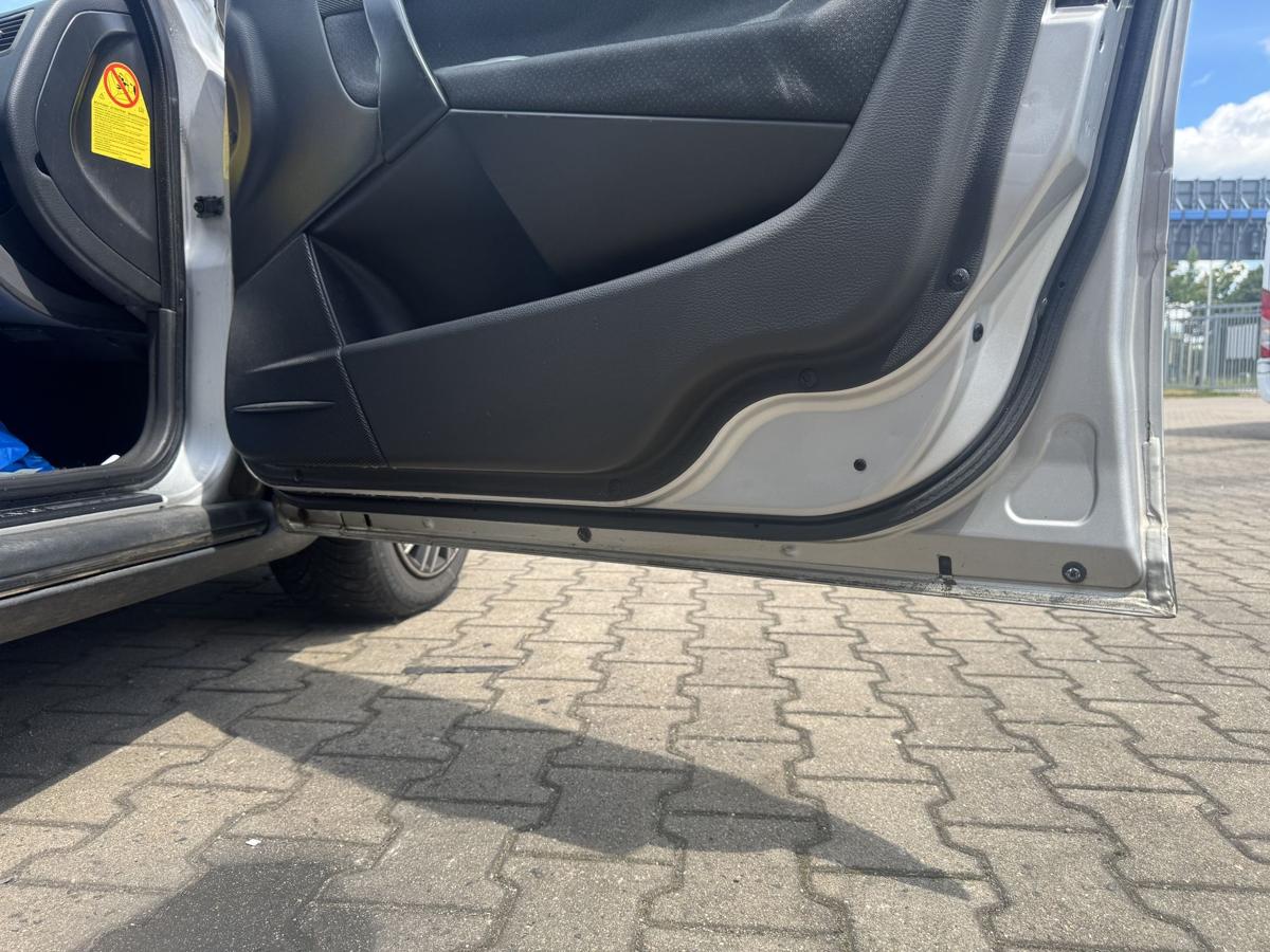 Volvo S60 original T&uuml;r vorn rechts 426 silbermetallic Rohbau Bj.2002