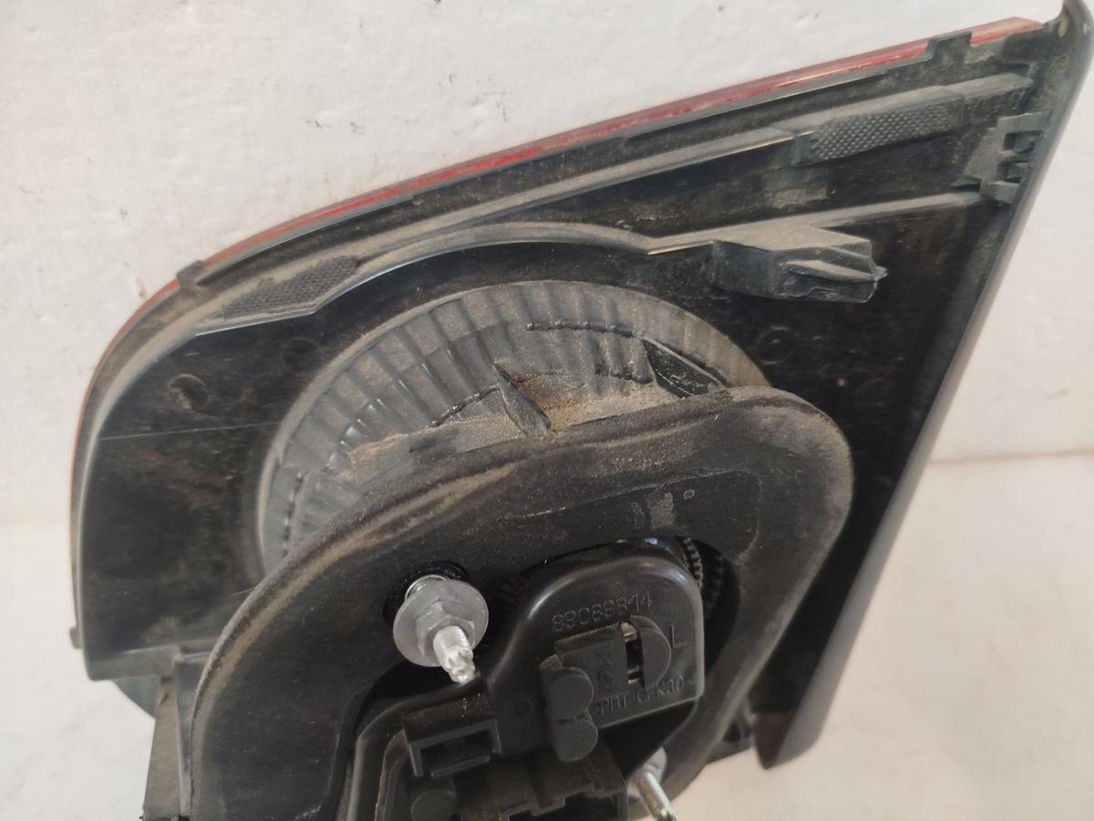 VW Golf VI 6 1K Rückleuchte Schlussleuchte Rücklicht hinten innen links 5Trg