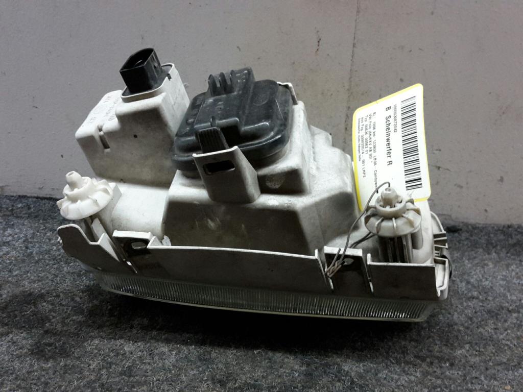 VW Polo 6N BJ 1998 Scheinwerfer vorn rechts Lampe 94-98 Hella