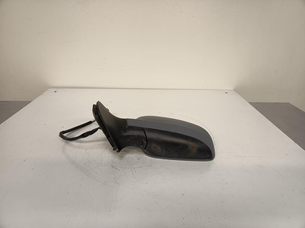 VW Golf IV orig Außenspiegel links elektrisch Fahrerseite Grundiert Bj 2005