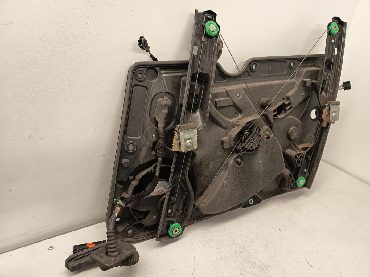 VW Golf VI Bj 2009 original Fensterheber vorn links elektrisch 5K1837729Q