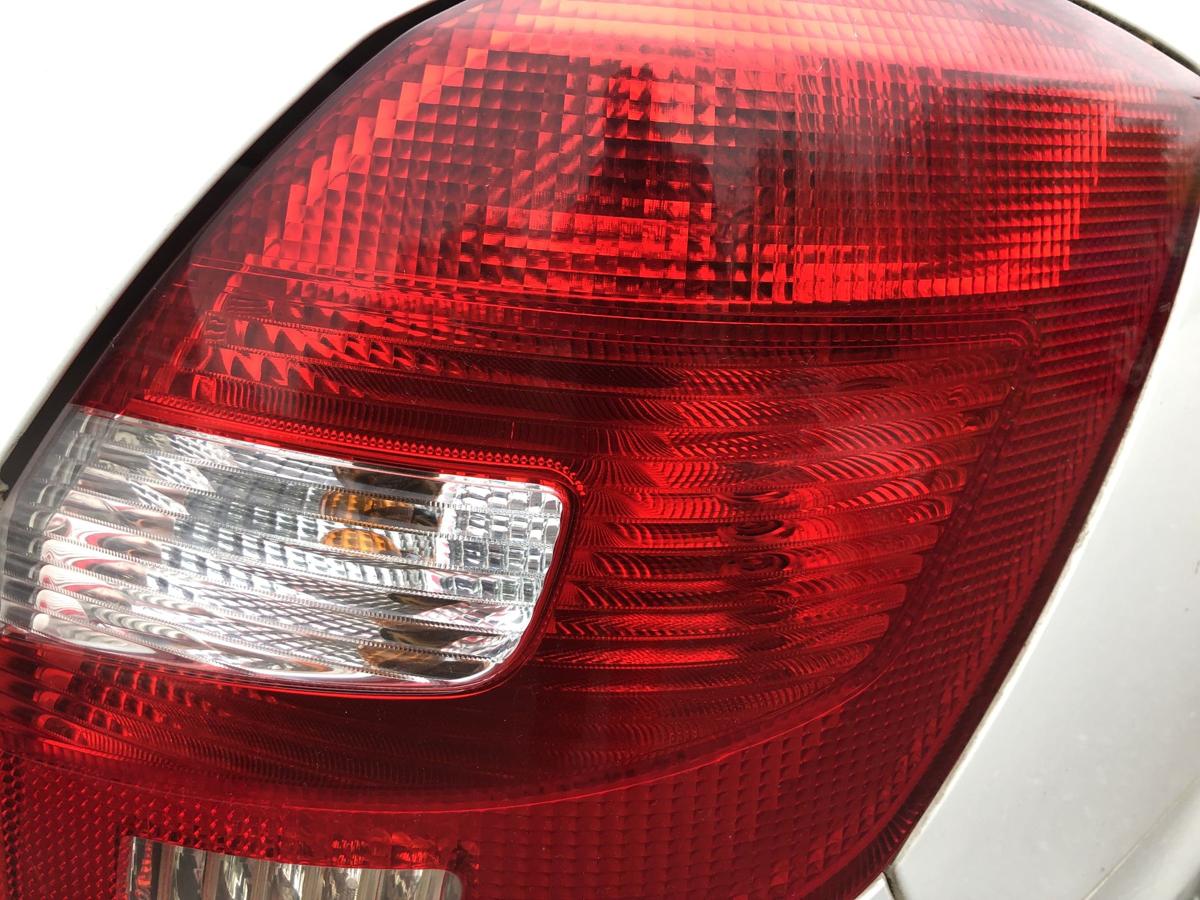 Skoda Fabia II 2 5J Rückleuchte Rücklicht Heckleuchte rechts Kombi Schlusslicht