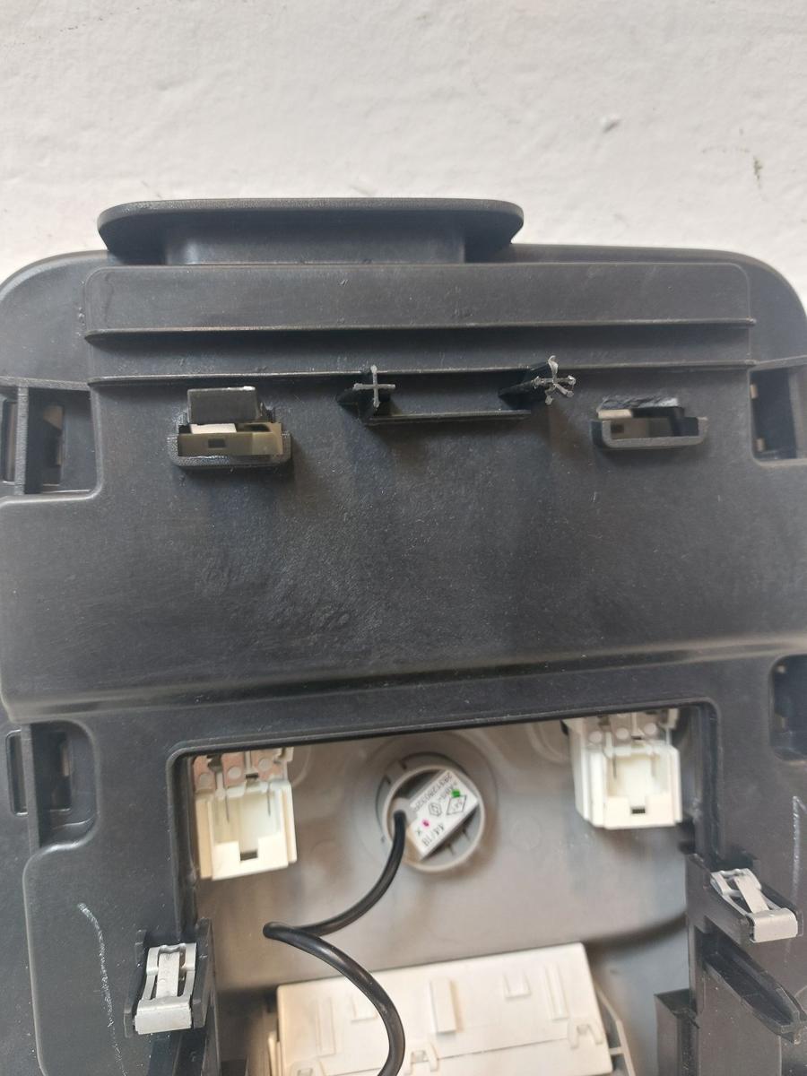 Renault Clio IV X98 TCe90 Innenleuchte vorn Leseleuchte Dachleuchte