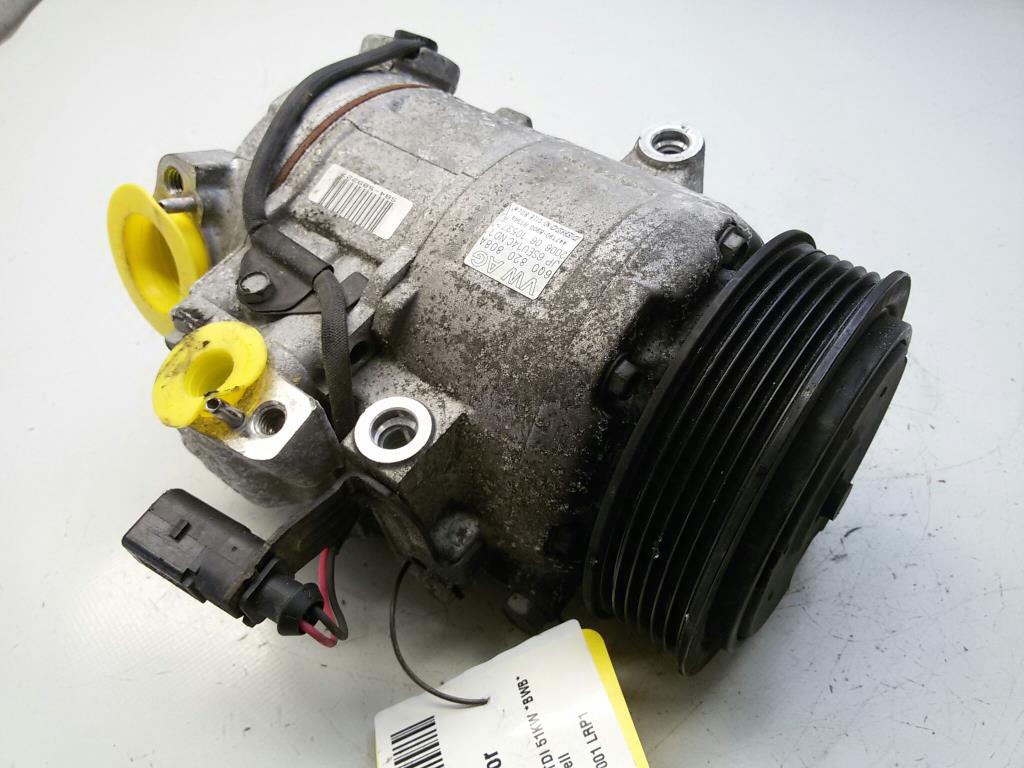 VW Polo 9N3 BJ2006 Klimakompressor 6Q0820808A 1.4TDI 51kw beschädigt