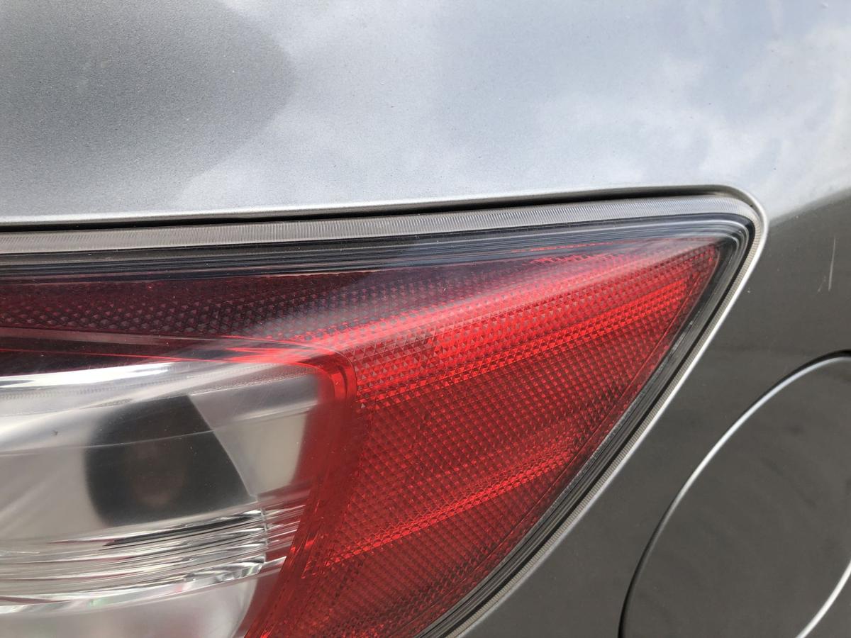 Mazda 3 Typ BL Rückleuchte außen rechts Rücklicht Heckleuchte nicht LED OEM