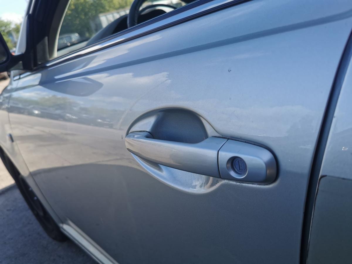 Toyota Avensis T25 Kombi Fahrertür Tür Autotür vorn links 1C0 Radiant Silver Roh