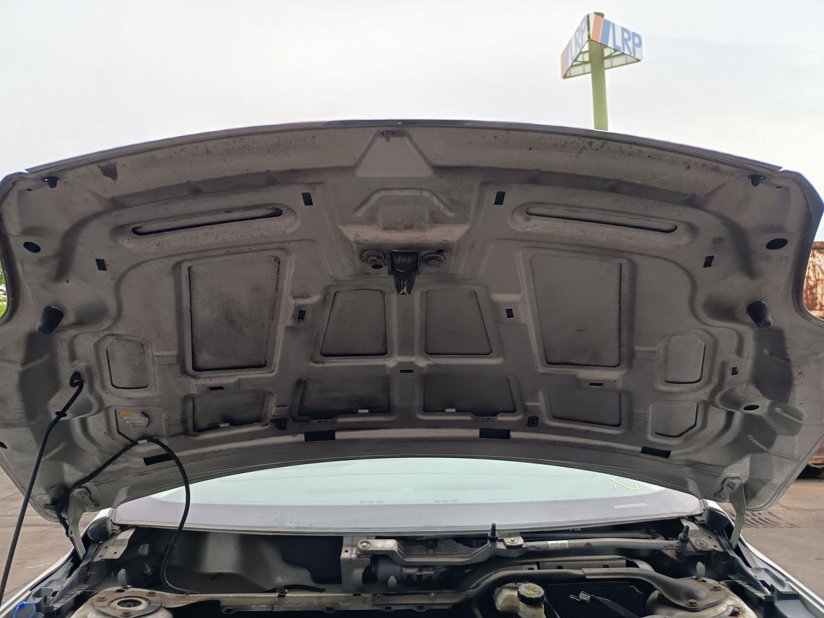 Ford Focus II original Motorhaube Polarsilber Facelift Baujahr 2009