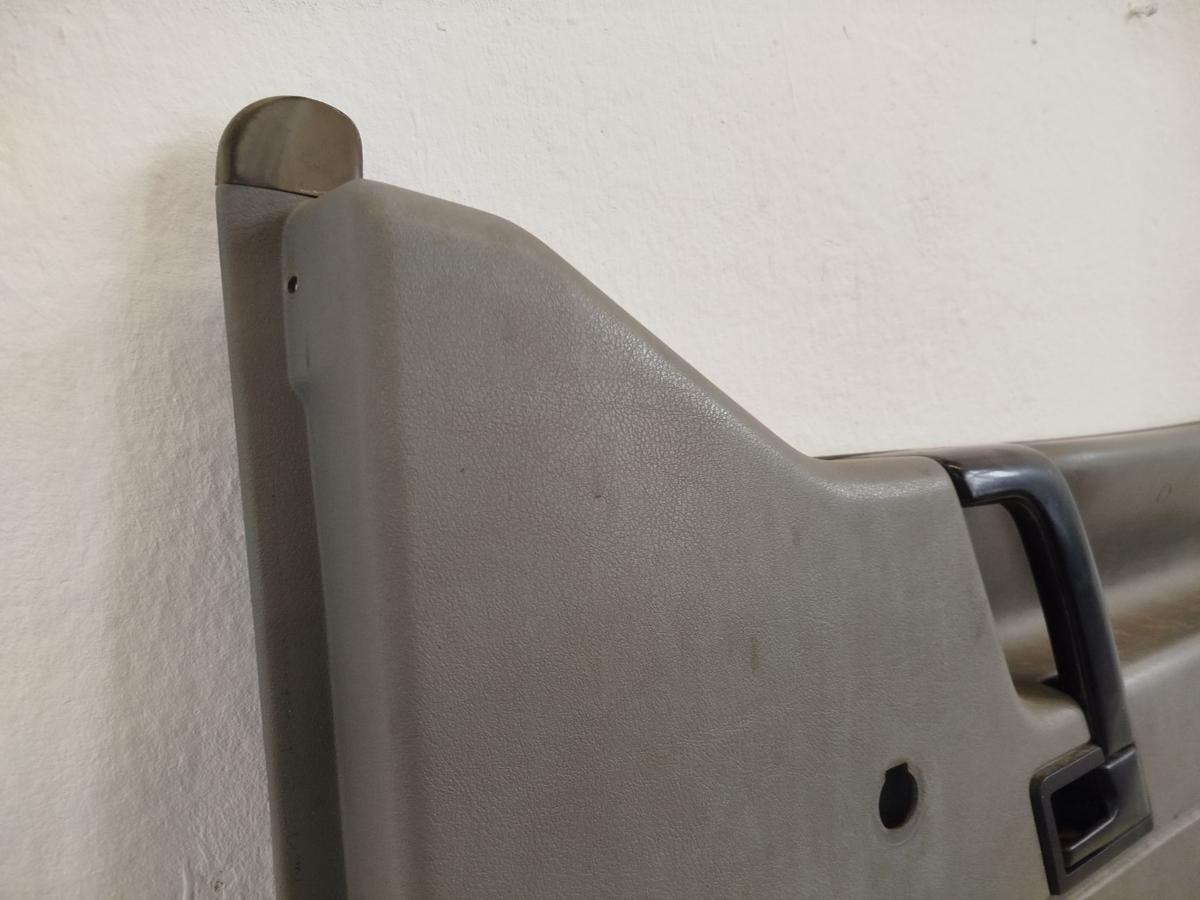 VW T4 70 7D T&uuml;rverkleidung T&uuml;rpappe Verkleidung T&uuml;r Innen rechts TEXT BILDER