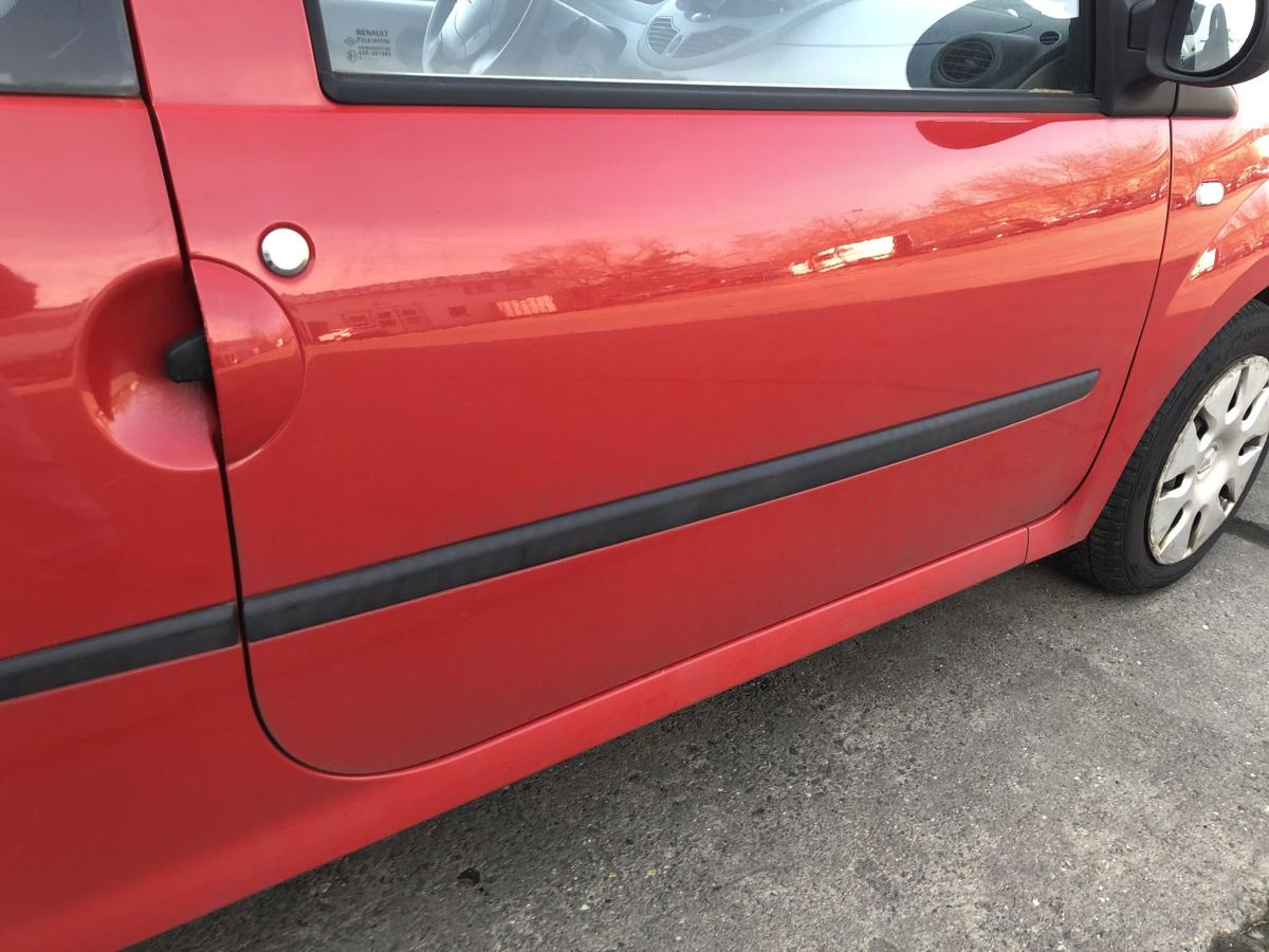 Renault Twingo 2 II T&uuml;r vorn rechts Beifahrert&uuml;r im Rohbau OV727 Spanischrot