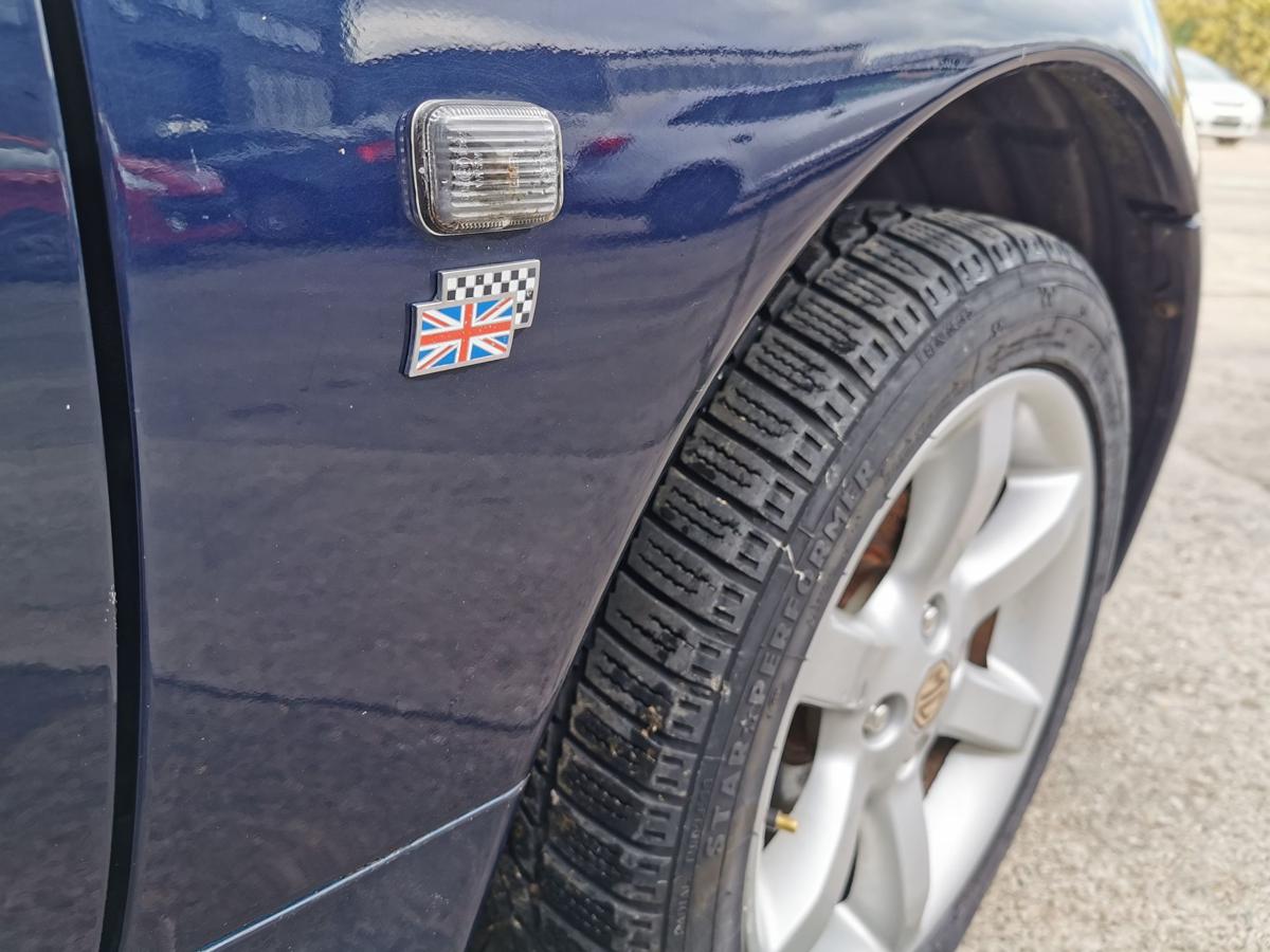 MG Rover TF RD Kotflügel Fender Seitenwand vorn rechts JFM Royalty Blue Pearl MG Rover TF RD Kotflügel Fender Seitenwand vorn rechts JFM Royalty Blue Pearl