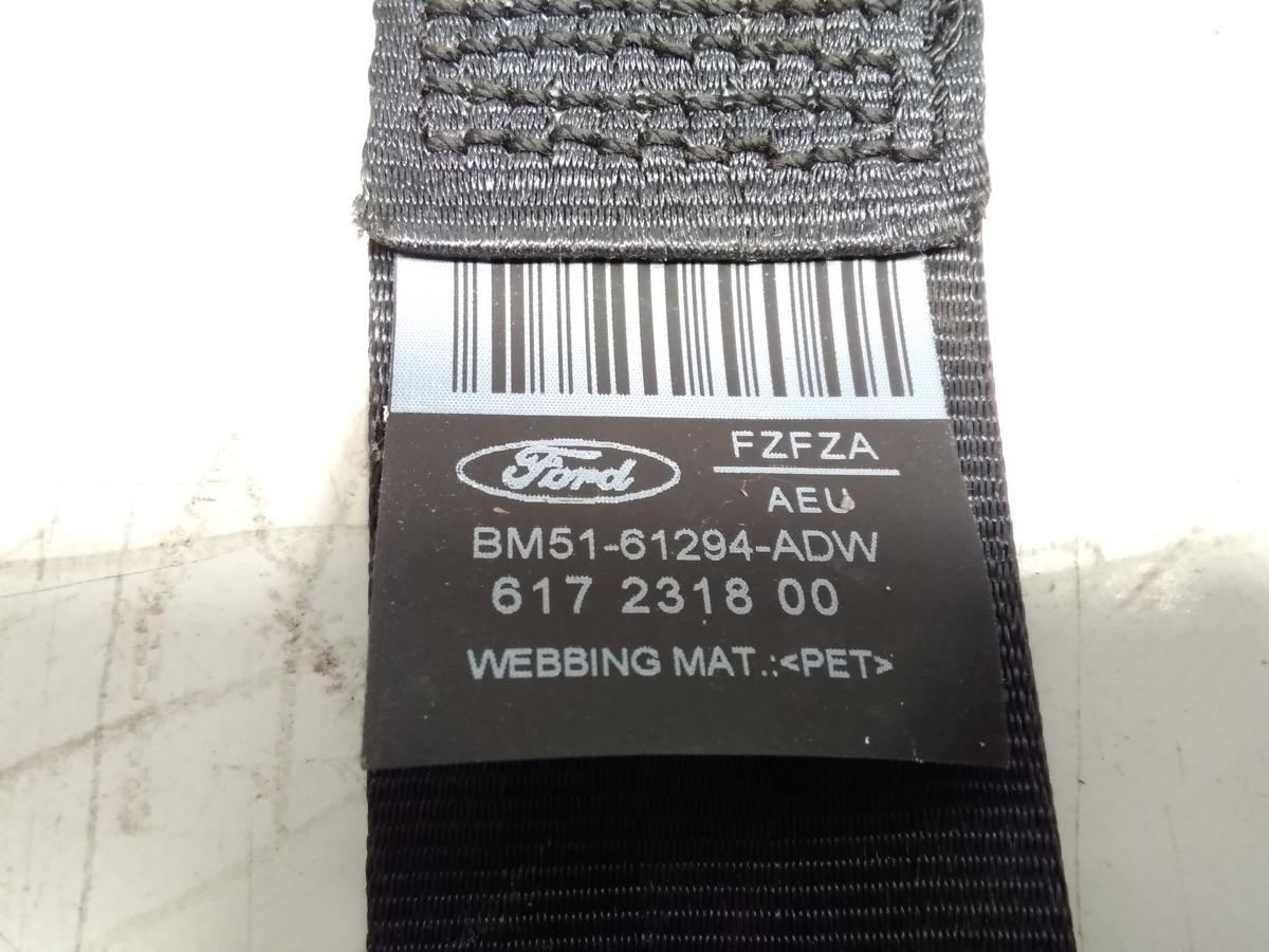 Ford Focus 3 original Sicherheitsgurt vorn rechts schwarz unfallfrei Bj.2015 BM5161294ADW