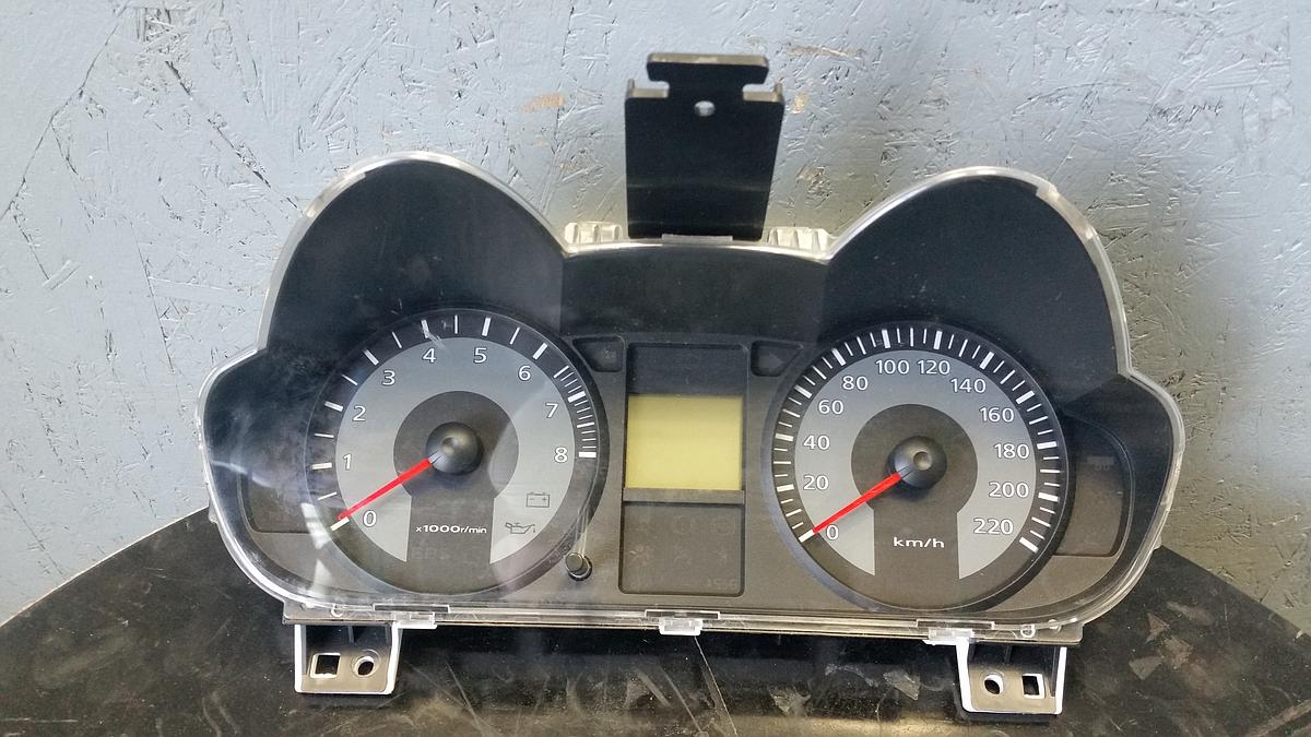 Mitsubishi Colt CZ3 Bj. 2009 org. Kombiinstrument Tacho Tachometer