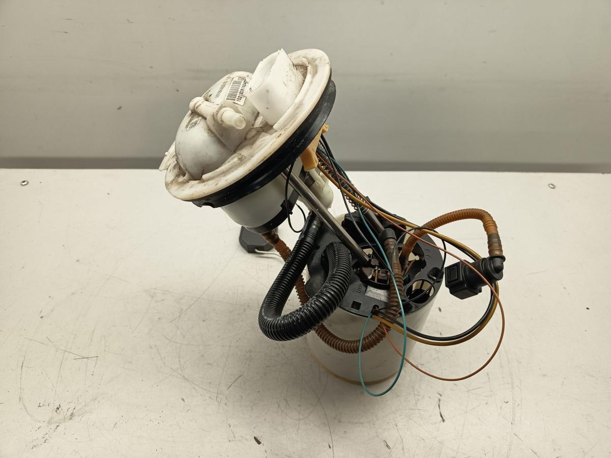 VW Passat 3C original Kraftstoffpumpe 1.6 75kW Benzin Bj 2006