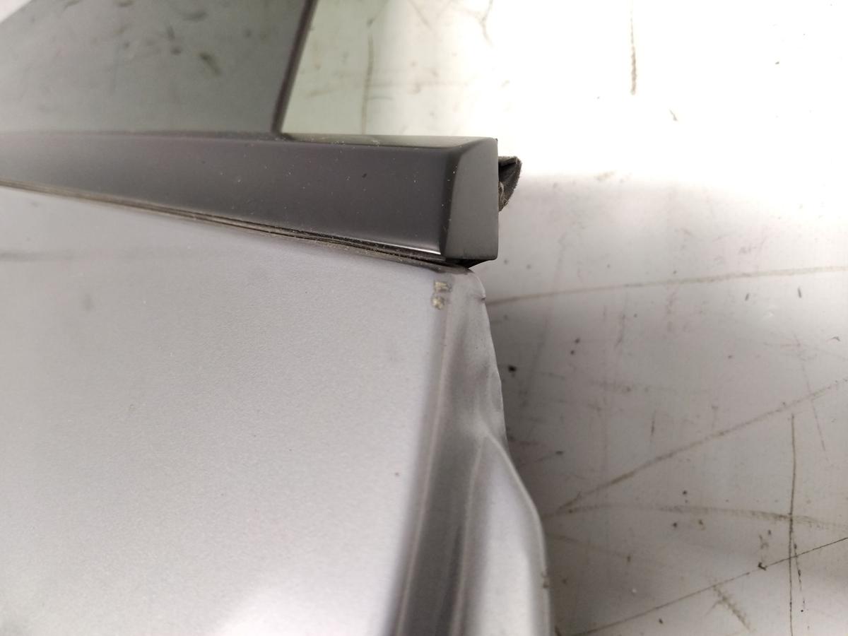 Tesla Model Y Tür hinten rechts graumetallic PN00 Quicksilver Metallic Bj.2024