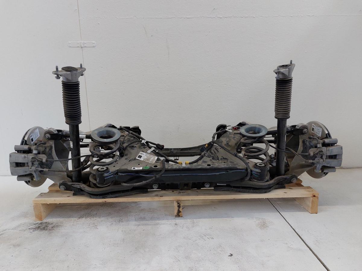 Tesla Model Y Dualmotor Hinterachse komplett Allrad Bremsanlage Hinterachstr&auml;ger