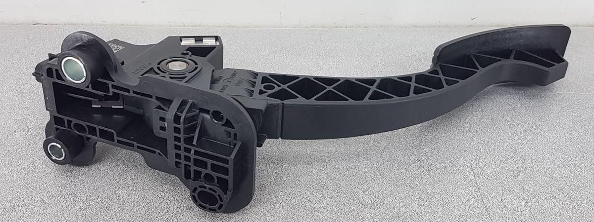 Mitsubishi Eclipse Cross Gaspedal Bj2023 1600A116 Gaspedalsensor
