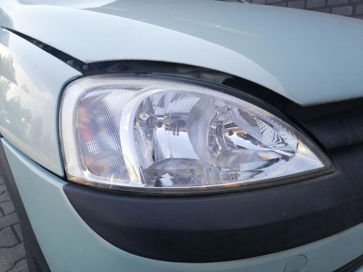 Opel Corsa C Scheinwerfer vorn rechts Halogen mit LWR Zubehör Bj.2001