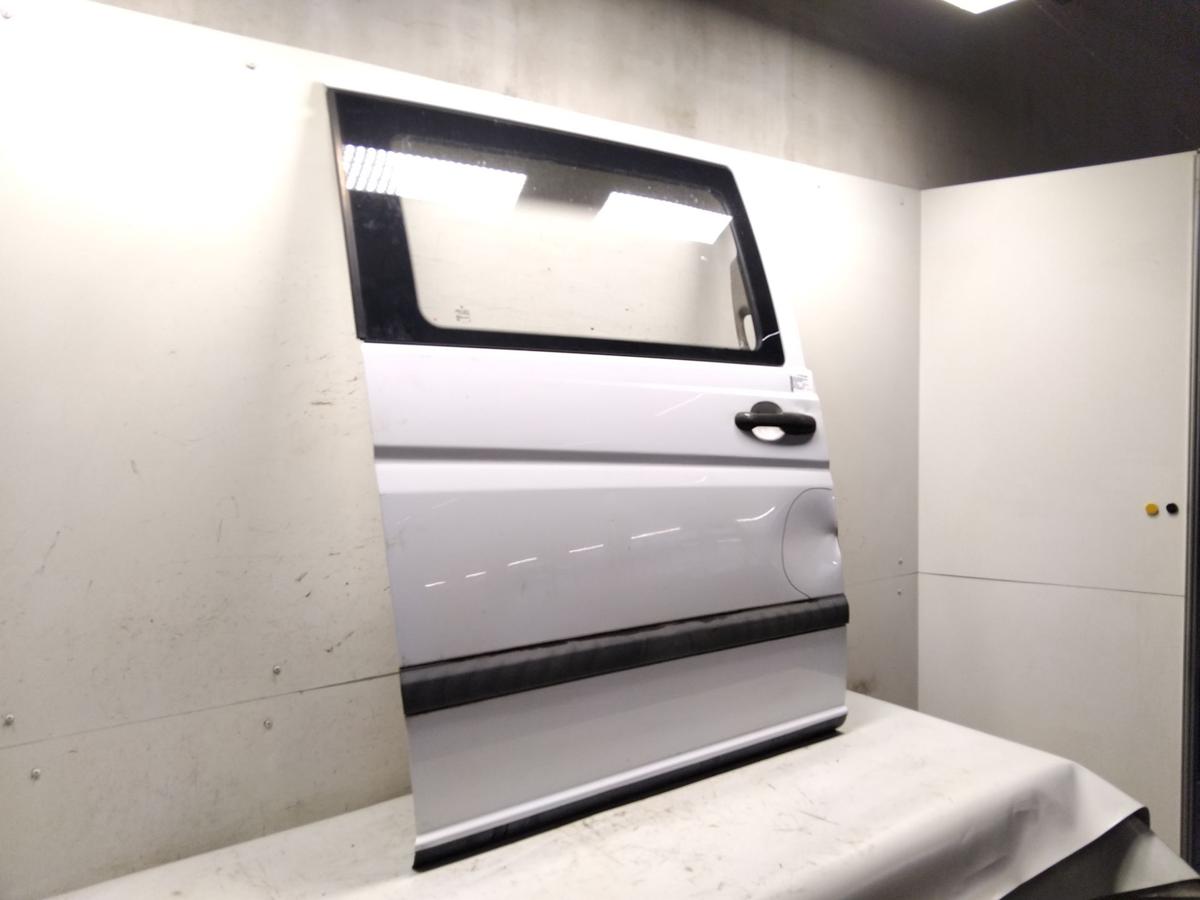 Mercedes Benz Vito 639 Schiebet&uuml;r rechts besch&auml;digt mit Scheibe Bj.2004