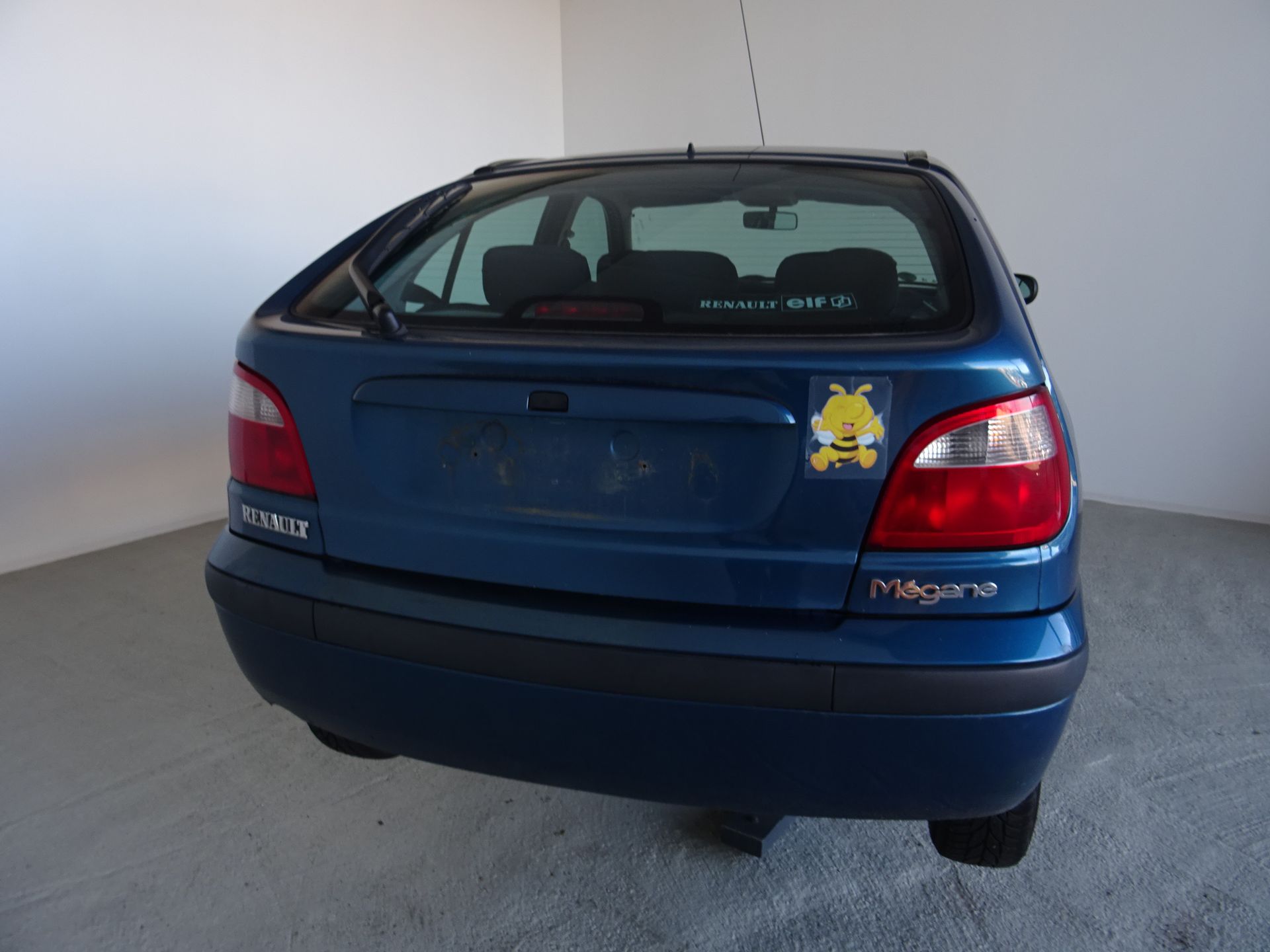 Renault Megane 1 original Stoßstange Stossfänger hinten Fließheck Facelift Bj.1999