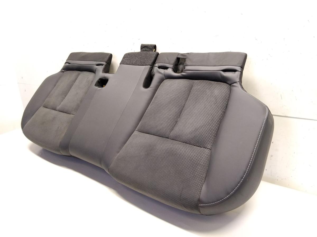 Mitsubishi Eclipse Cross original Sitzfl&auml;che R&uuml;cksitzbank Leder schwarz Bj.2024