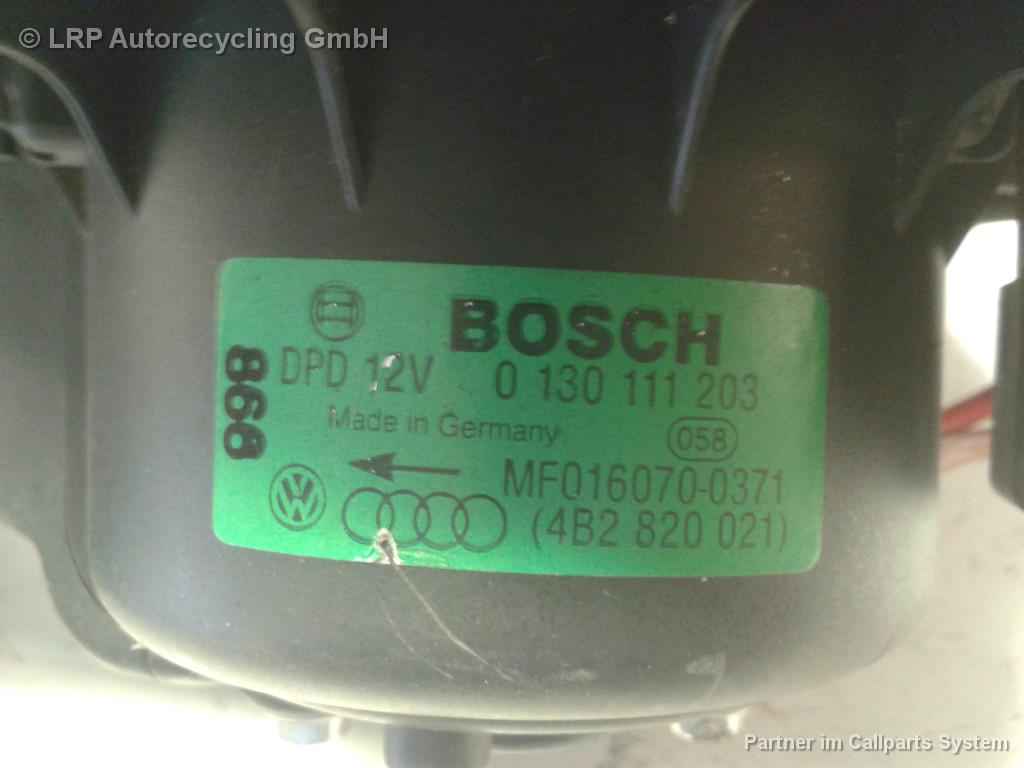 Audi A6 C5 4B Gebläsemotor 4B2820021 0130111203 BOSCH BJ1998