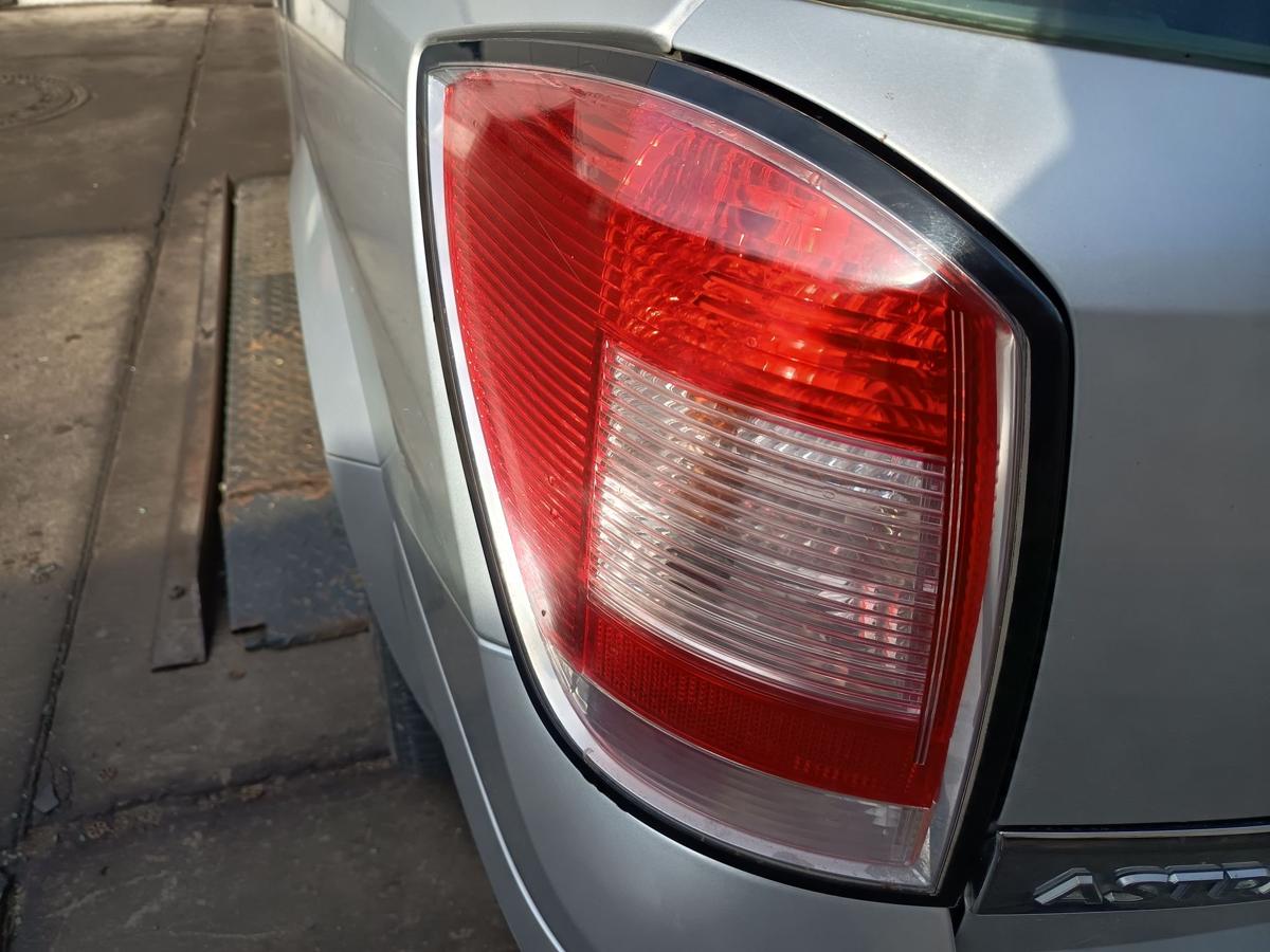 Opel Astra H Kombi original R&uuml;ckleuchte links vor Facelift Baujahr 2006