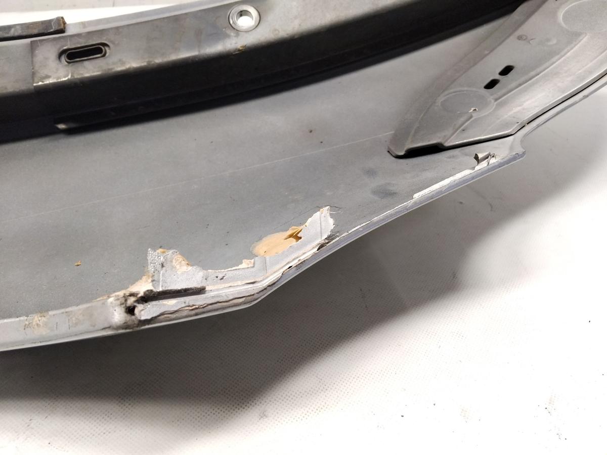 BMW 6er E63 E64 original Kotfl&uuml;gel links titansilbermetallic besch&auml;digt Bj.2006