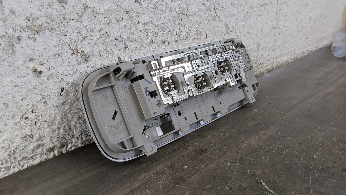 VW Jetta 1K2 Innenleuchte hinten Dachleuchte Leseleuchte 3C0947291C