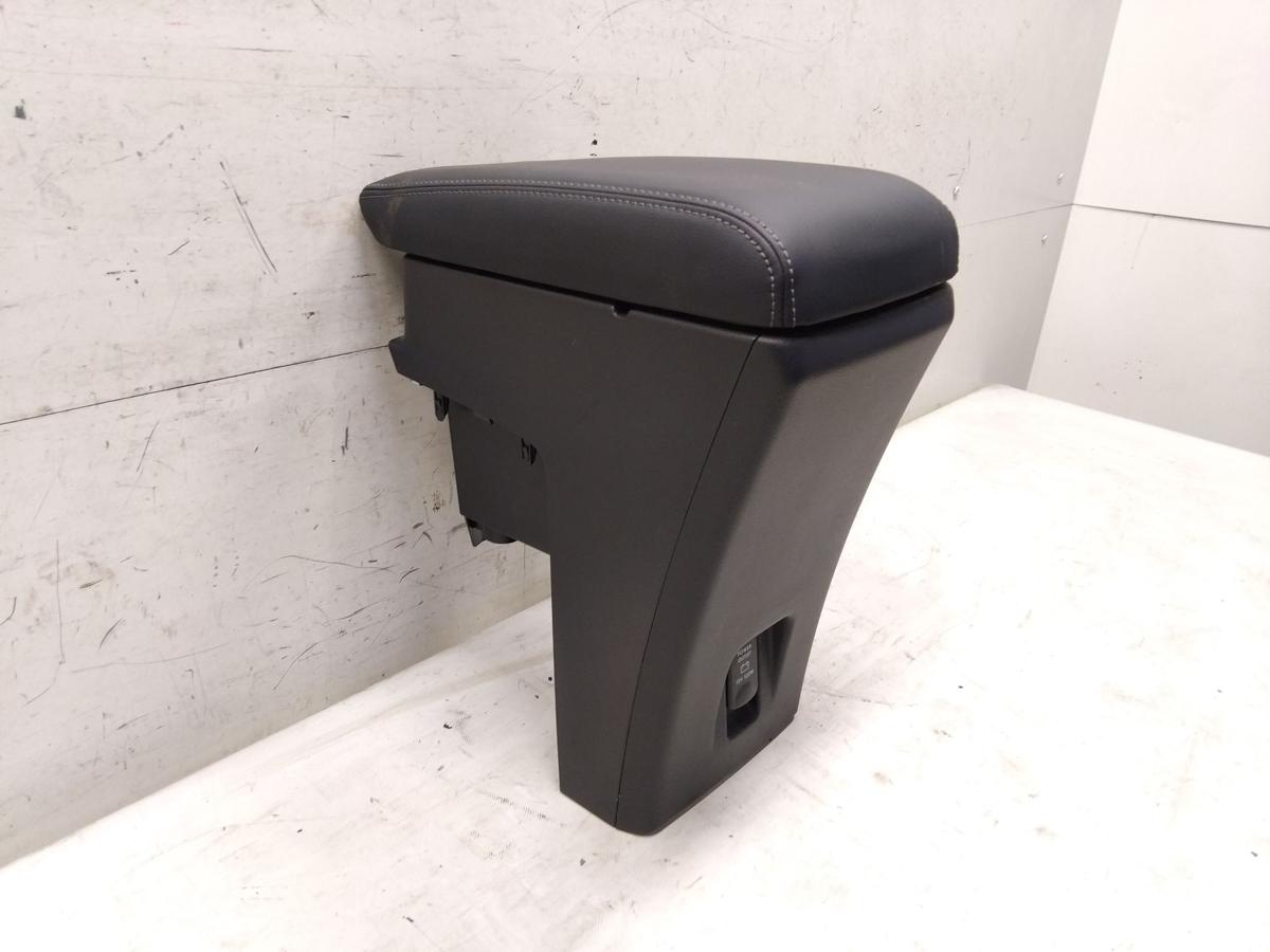 Mitsubishi Eclipse Cross original Armlehne Mittelarmlehne Mittelkonsole