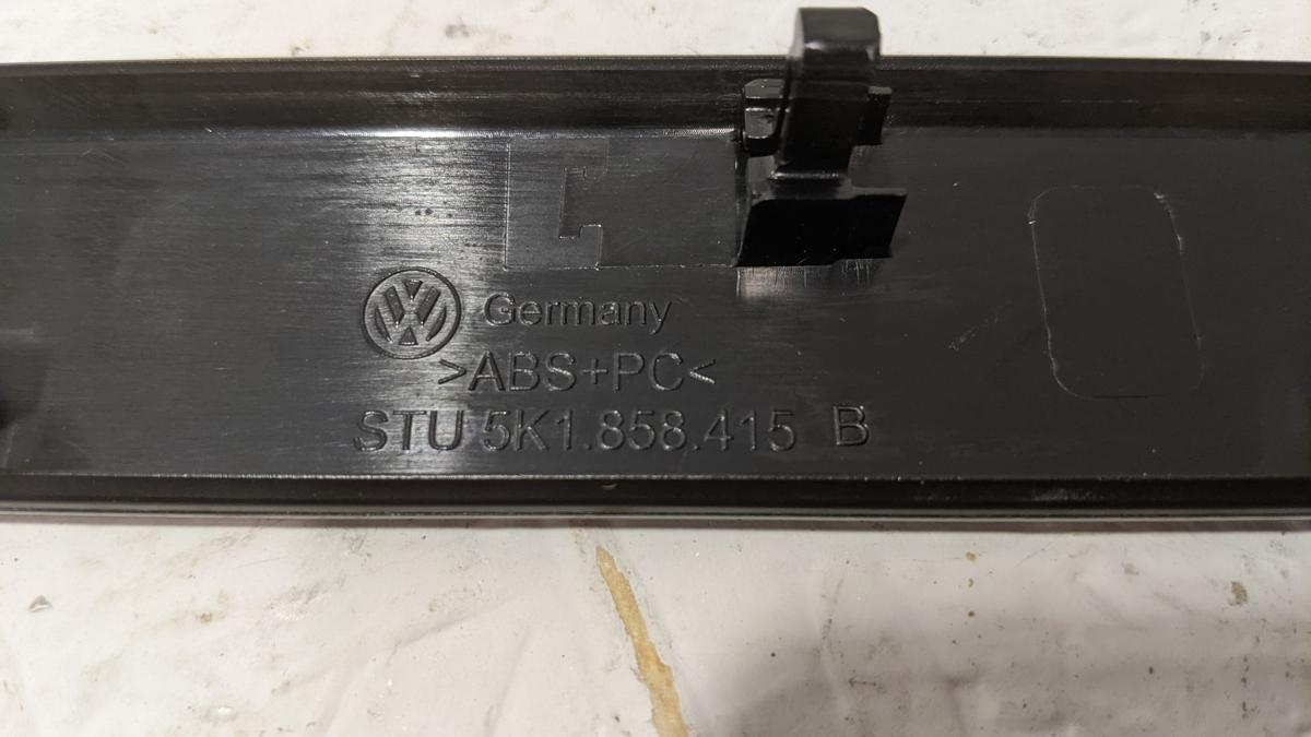 Zierleiste Blende Abdeckung Deckor Armaturenbrett rechts VW Golf VI 6 5K