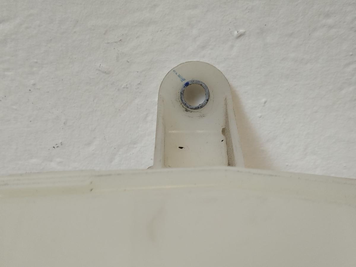 NIO ET7 Elektro Waschwasserbeh&auml;lter Waschbeh&auml;lter Wischwasserbeh&auml;lter mit Pumpe