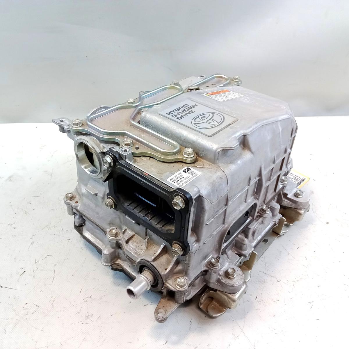Toyota Yaris 3 Hybrid XP13 Ph.3 original Inverter Leistungswandler Hybrid BJ2020